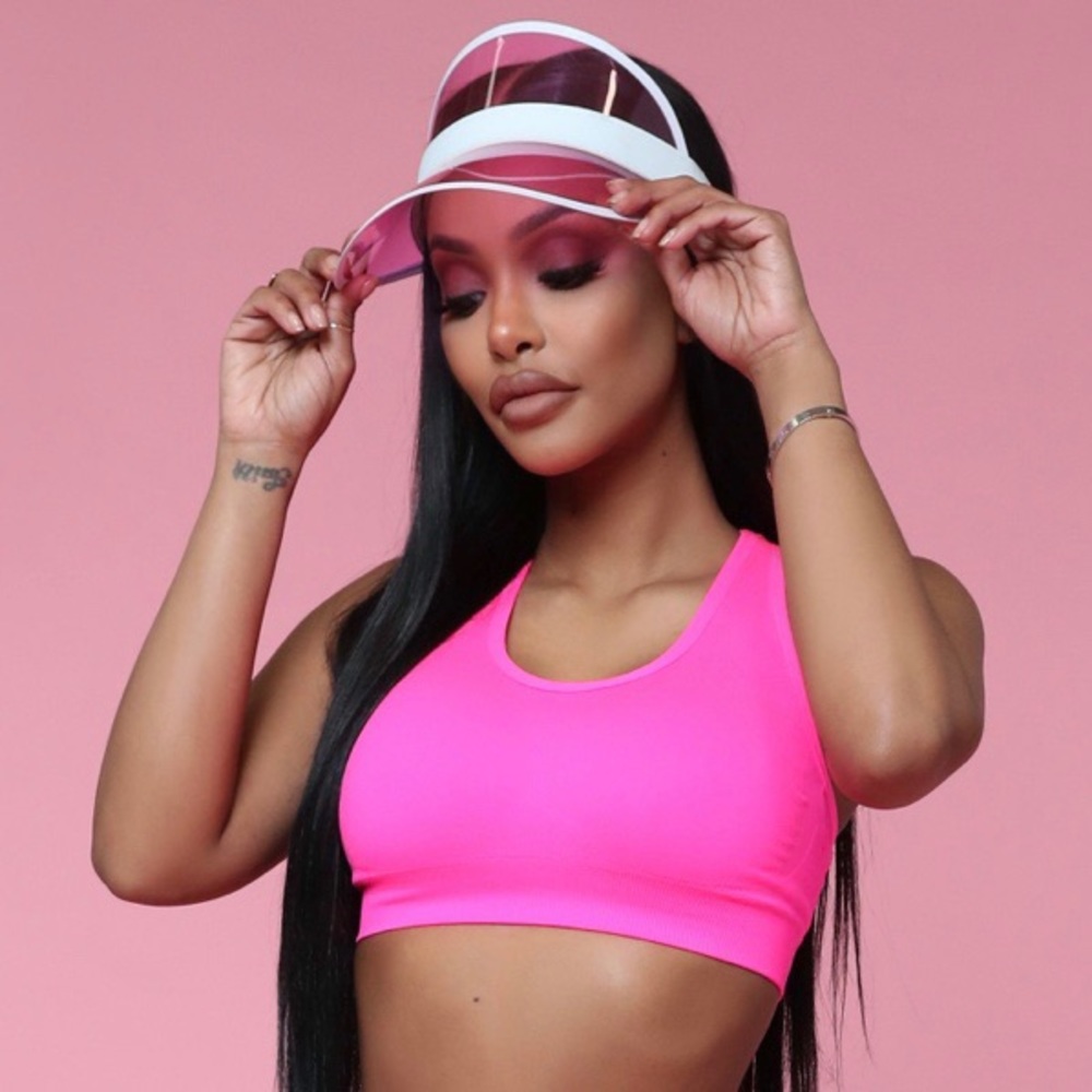 🎉$10 SALE Fashion Nova Racerback Sports Bra💖